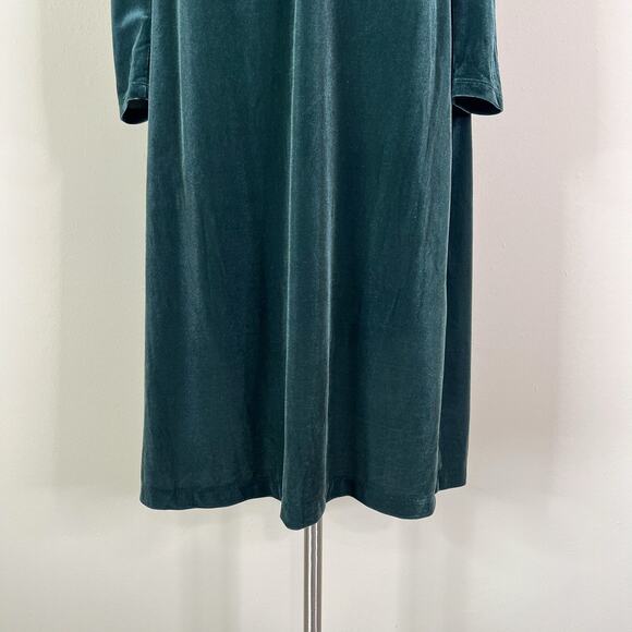 Boden | Sweetheart Forest Green Velvet Long Sleeve Plus Size Holiday Midi Dress - Picture 4 of 10